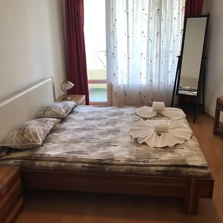 Amazing 2 Bedroom Next To The Sluneční pobřeží