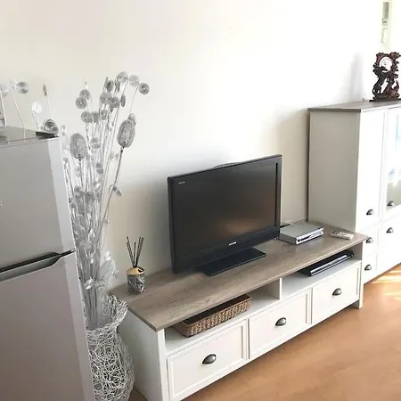 Apartmán Amazing 2 Bedroom Next To The *