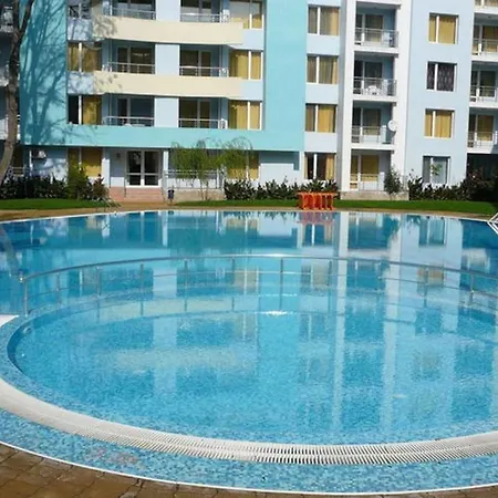 Amazing 2 Bedroom Next To The Lägenhet *
